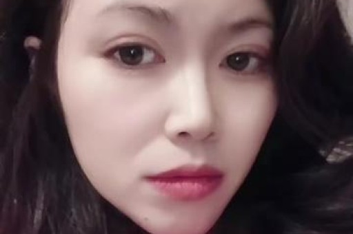 3500家连锁店女网红艾琳演豪门戏翻车涉嫌欺诈中老年人