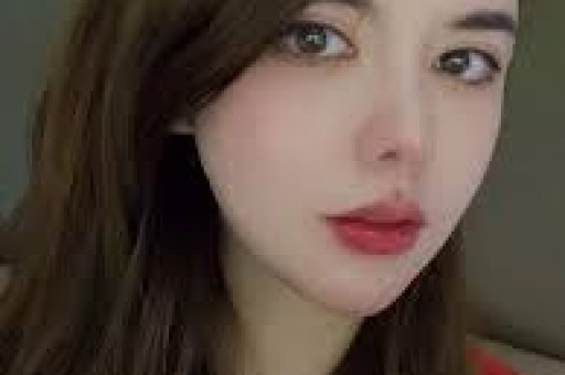 网红司晓迪直播骂白鹿素颜普通、媚男看不起人！评论区翻车连闺蜜都拆台蹭热度翻车最快的一次